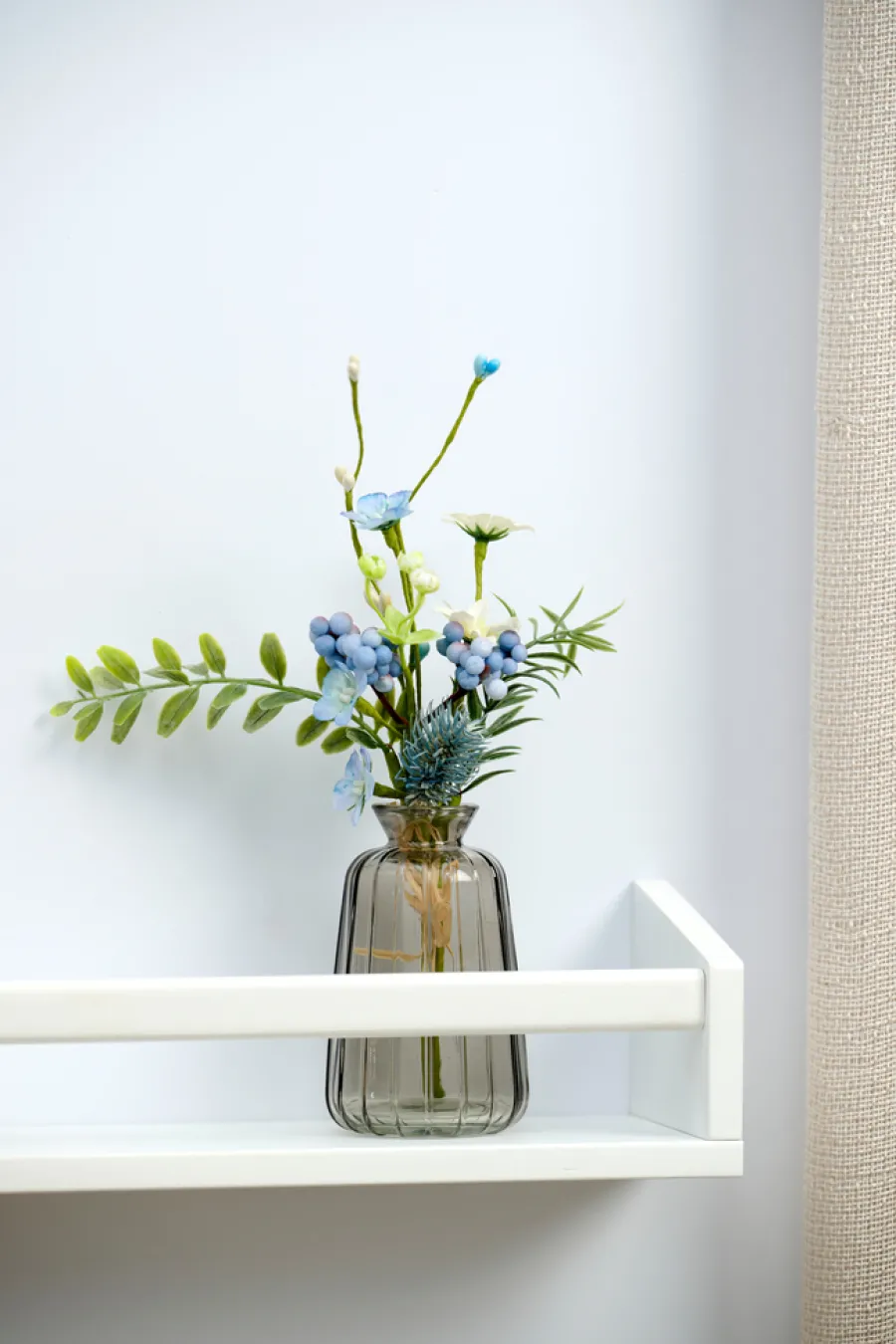 Sale DAY Bokhylle 57 cm – Hvit