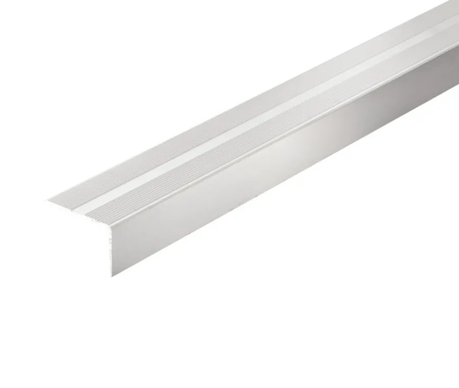 Best Trappekantlist 26 x 42 mm x 1,8 meter